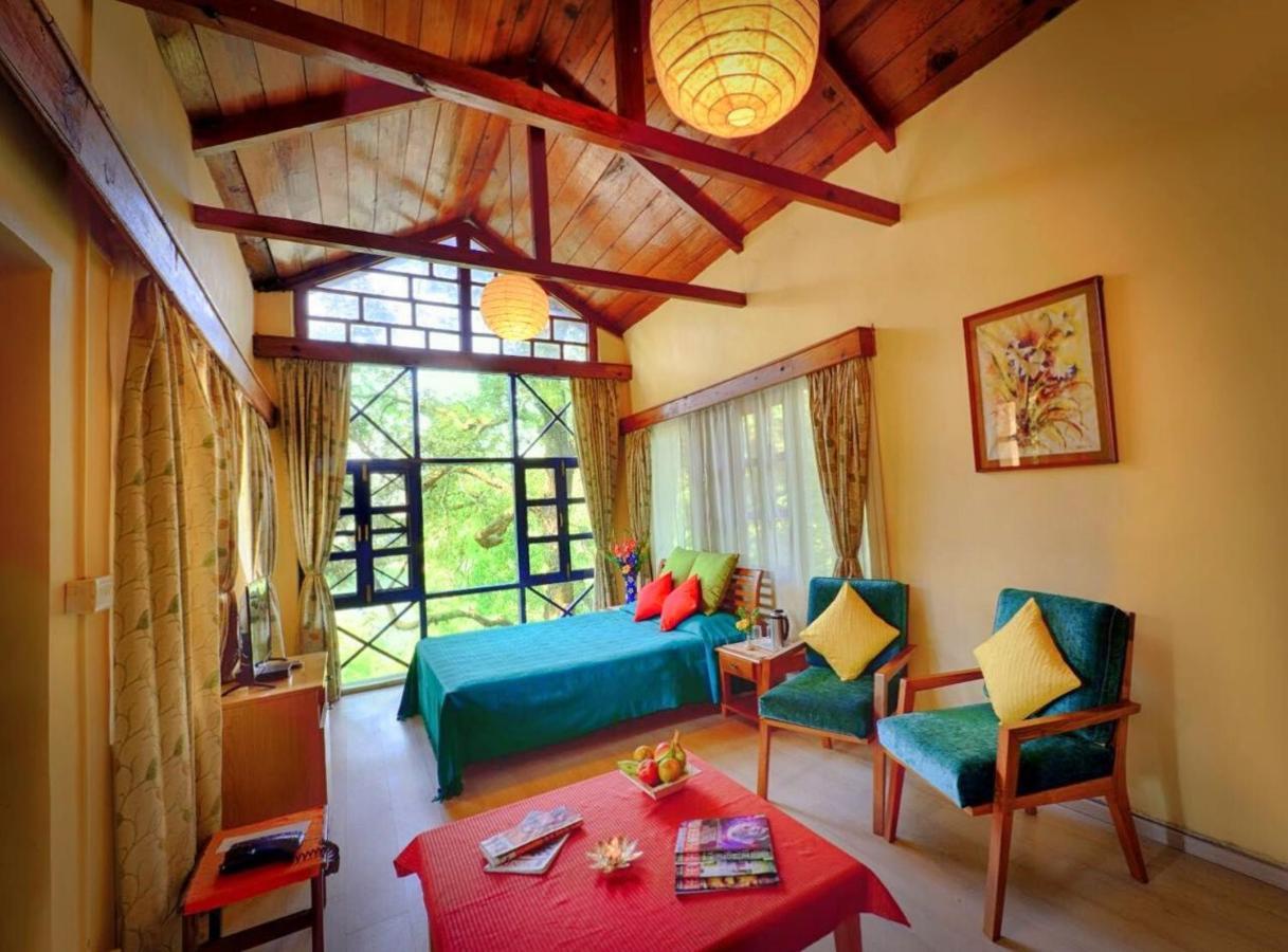 The Lake Resort Naukuchiatal Ngoại thất bức ảnh