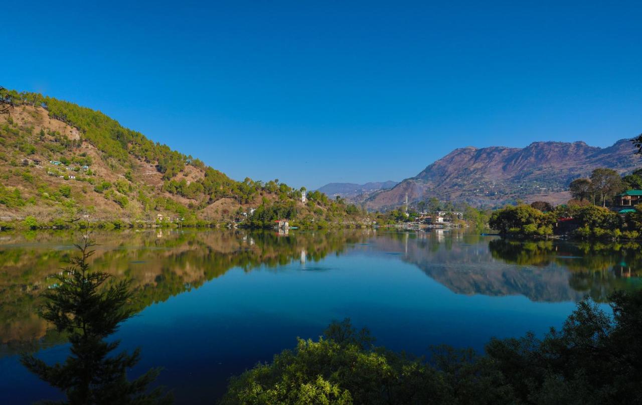 The Lake Resort Naukuchiatal Ngoại thất bức ảnh